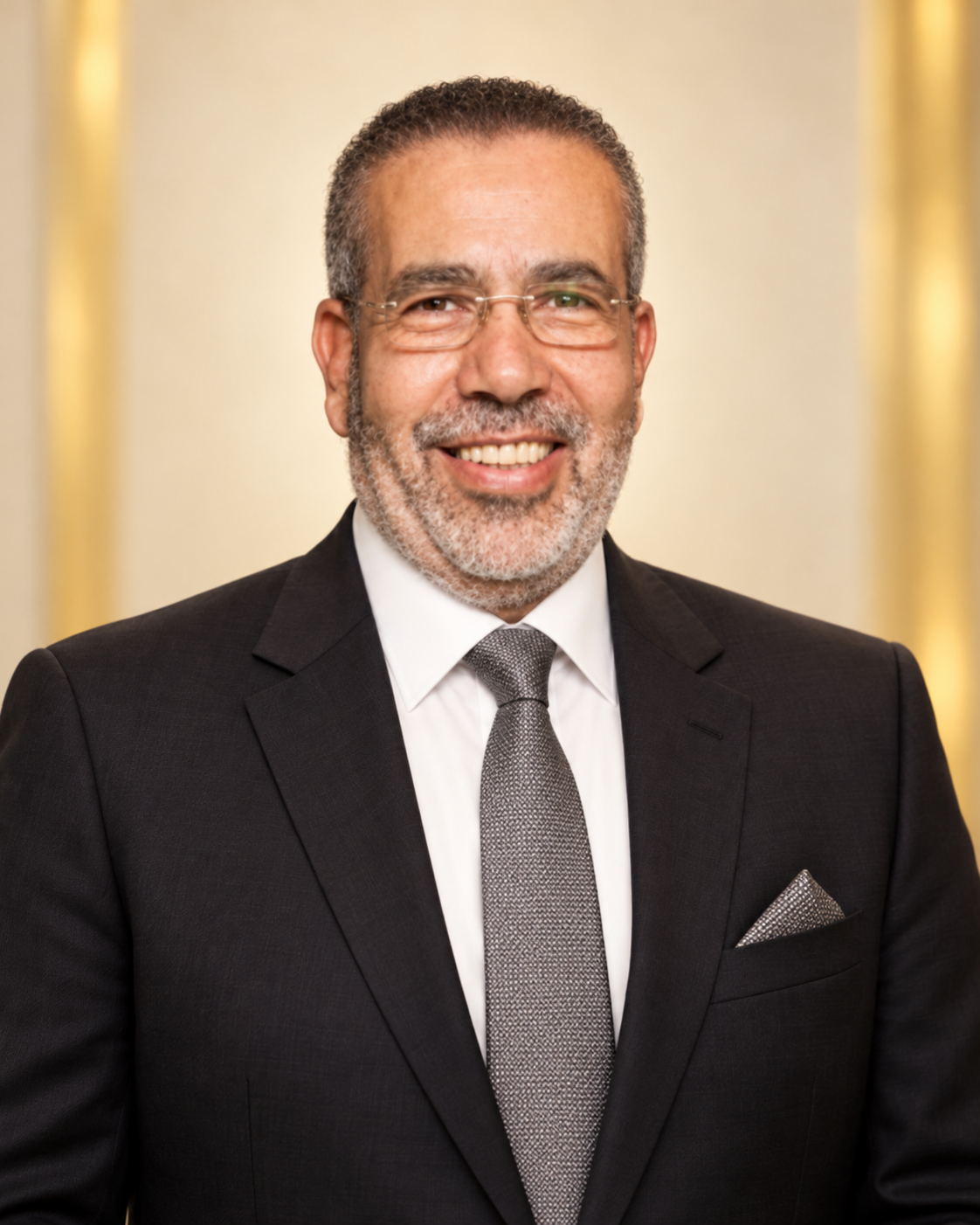 الدكتور مدحت العدل